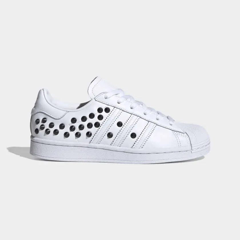 Adidas Originals Women's Superstar Studs Size 6 - White