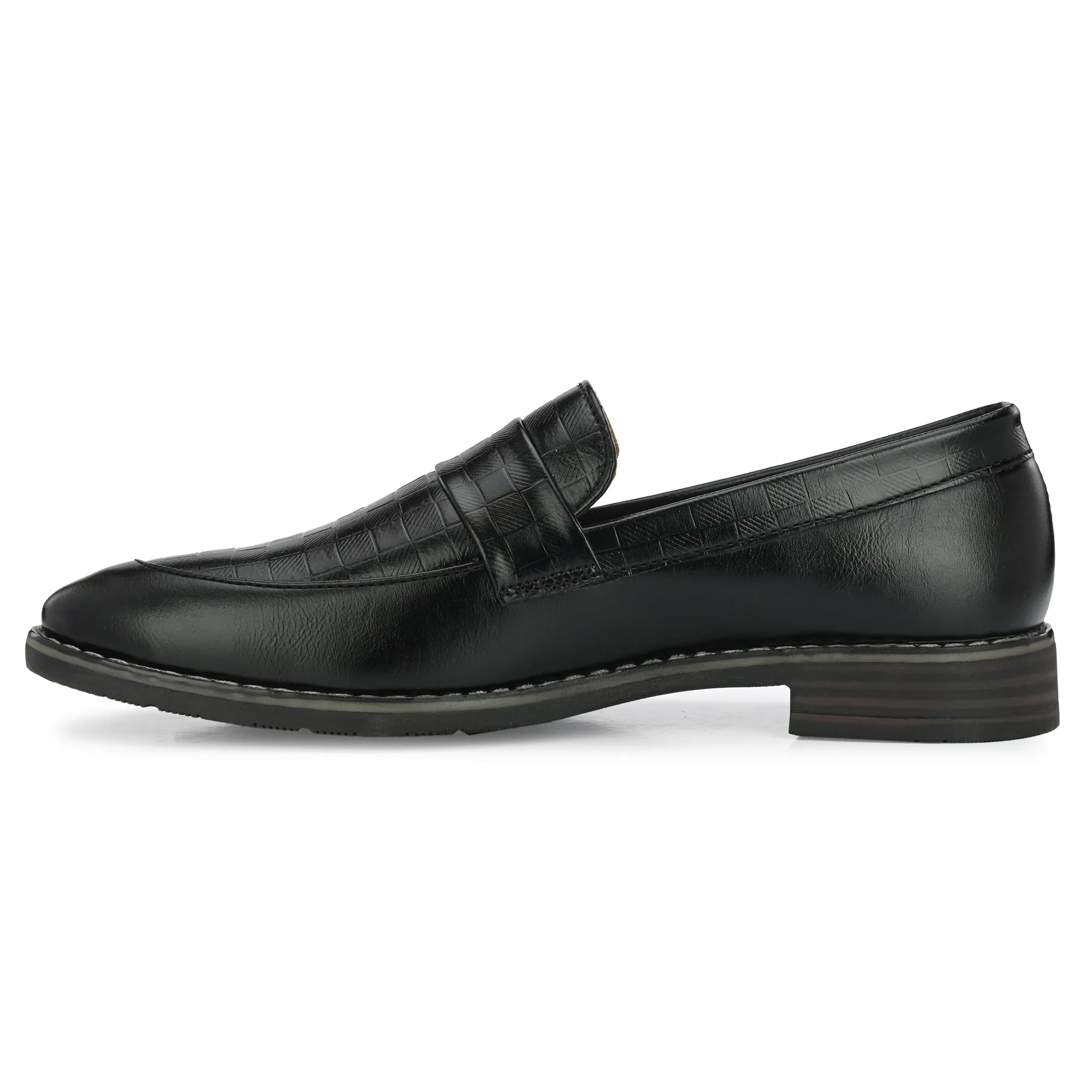 Attitudist Unisex Handcrafted Classic Black Plain Basket Loafer