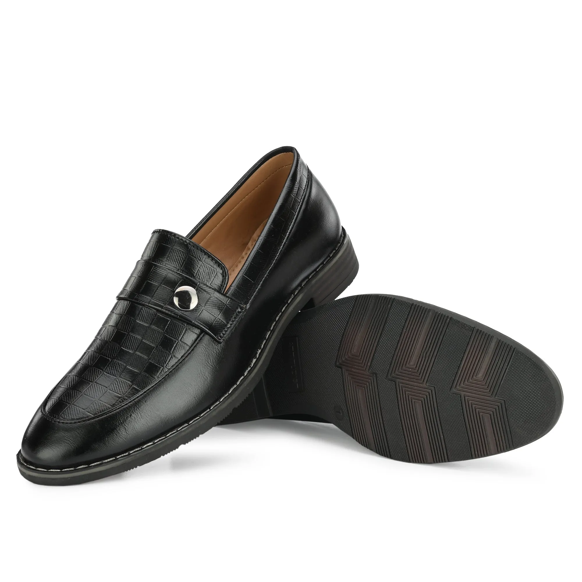 Attitudist Unisex Handcrafted Classic Black Plain Basket Loafer