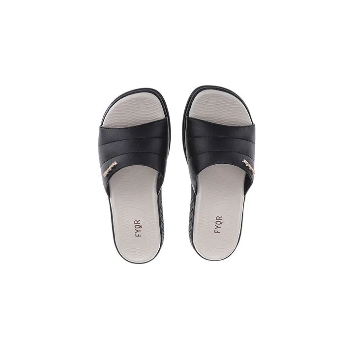 Basic Broad Strap Slippers BRM 002