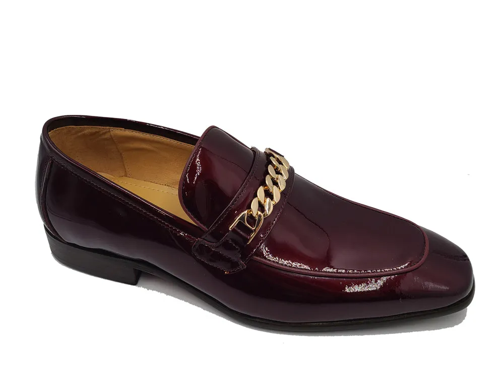 Beveled Squared Toe Soft Patent Leather Loafer