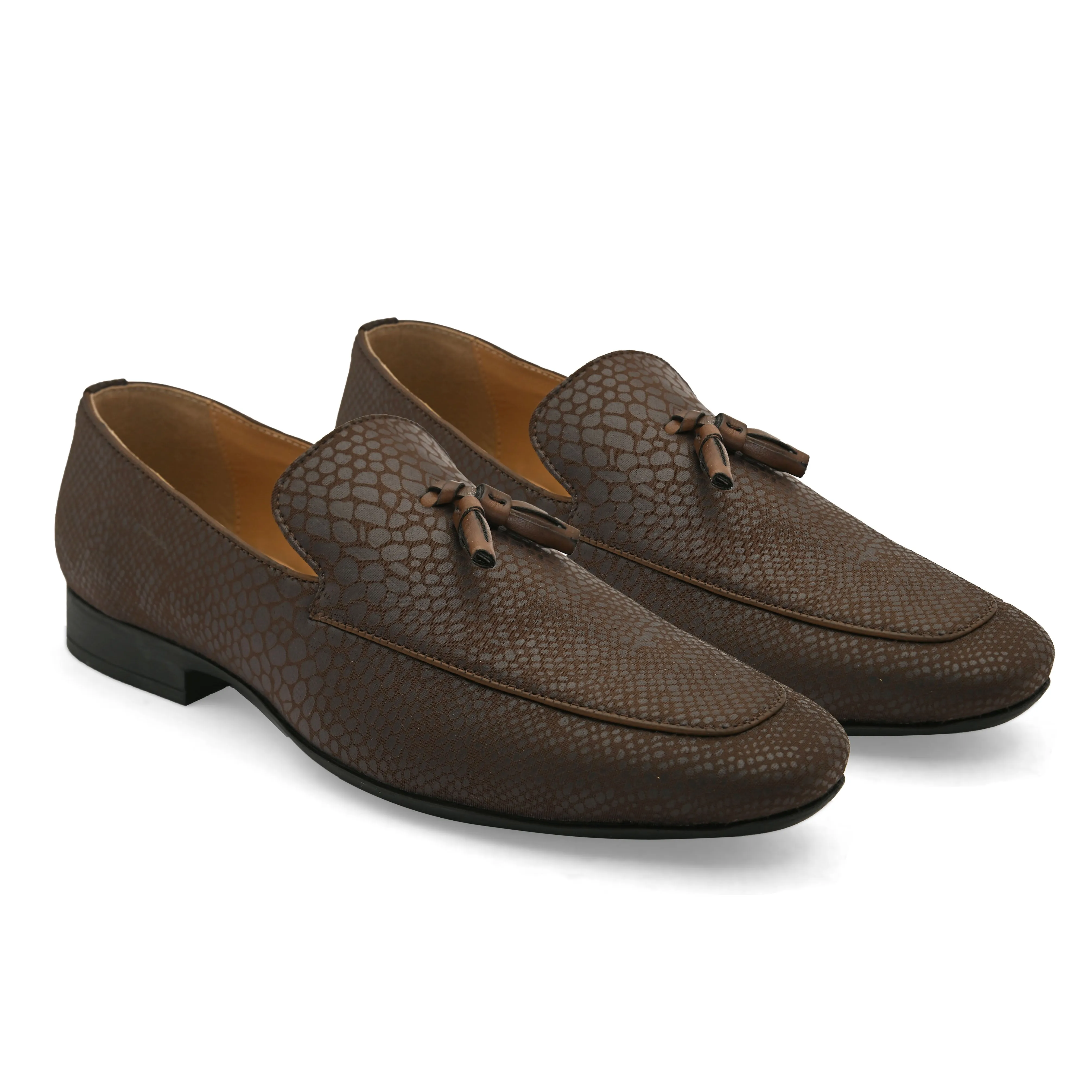 Dabble Brown Textured Loafers