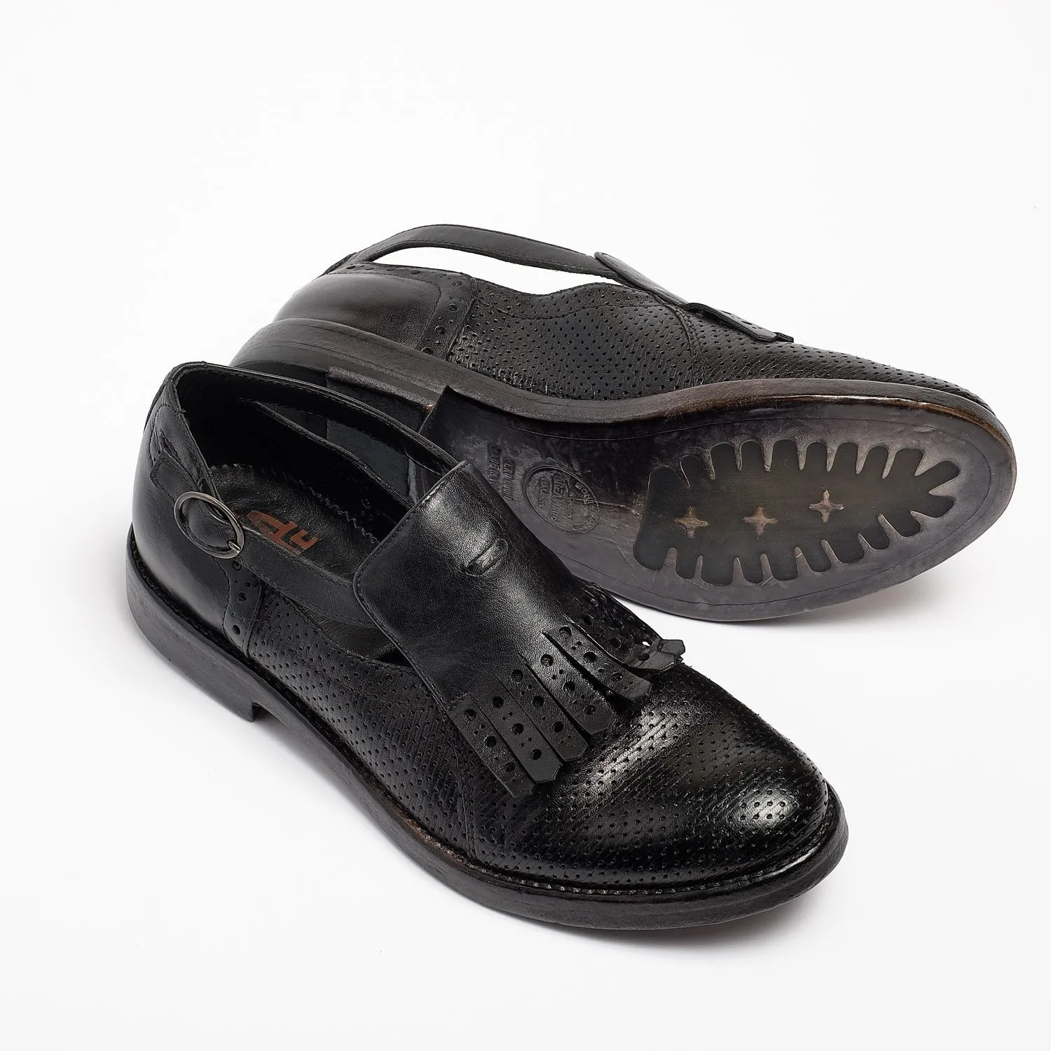 Laverne Buckle side open Shoes perforated natural vacchetta leather black