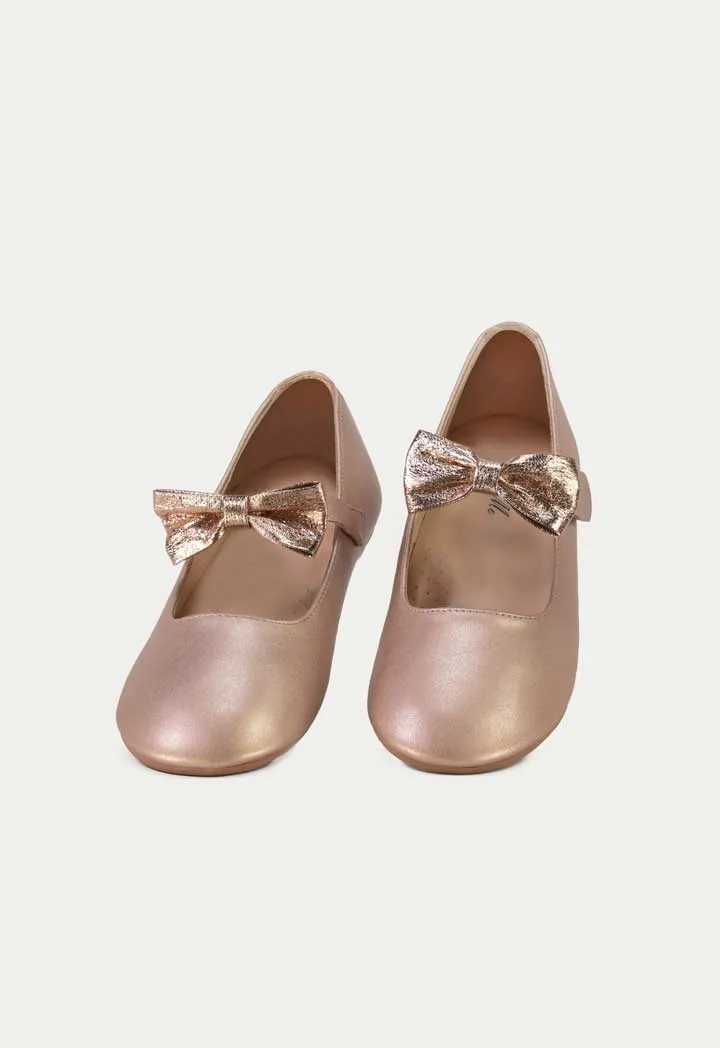 Shiny Ribbon Details Flat Shoes