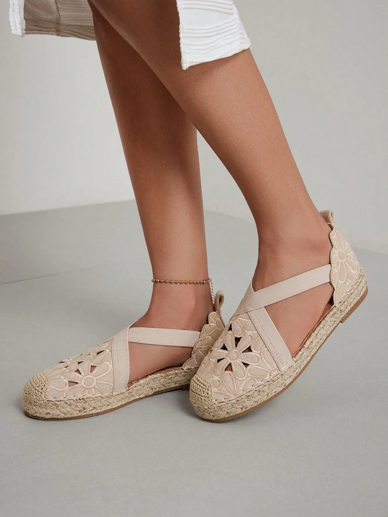 Woman Shoes Fashion Flat Single Shoes For Spring And Summer